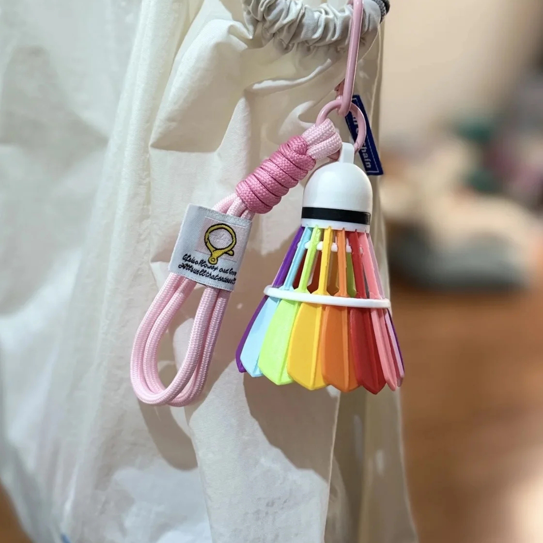 小红书同款创意彩虹羽毛球挂件饰品高颜值书包挂件装饰礼物钥匙扣