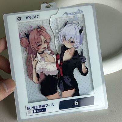 大慈c106蔚蓝档案绮罗罗绘里香抽拉挂件钥匙扣可折叠创意游戏周边