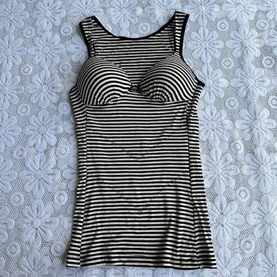 性感带杯紧身稍弹力塑身上衣背心