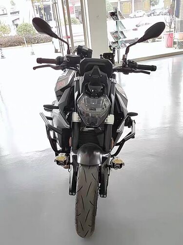 宝马适用f900r上下防摔保护杠
