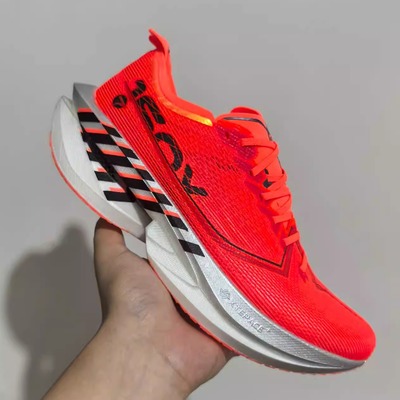 特步160X7.0竞速全掌碳板跑鞋