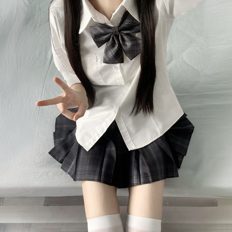 原创JK制服裙正版黑色高腰百褶半身裙女校供感狗短炭黑格裙春夏