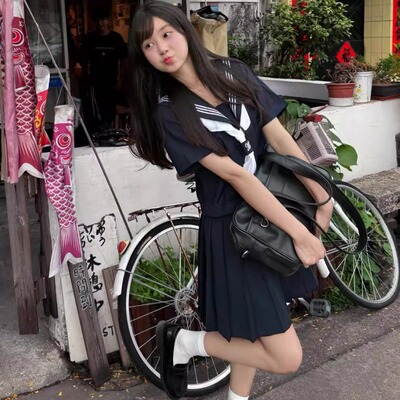 日系长袖黑三本水手服