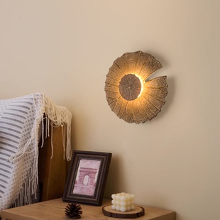 法式中古风卧室床头壁灯复古胡桃木色吧台餐桌灯高级感设计师灯具