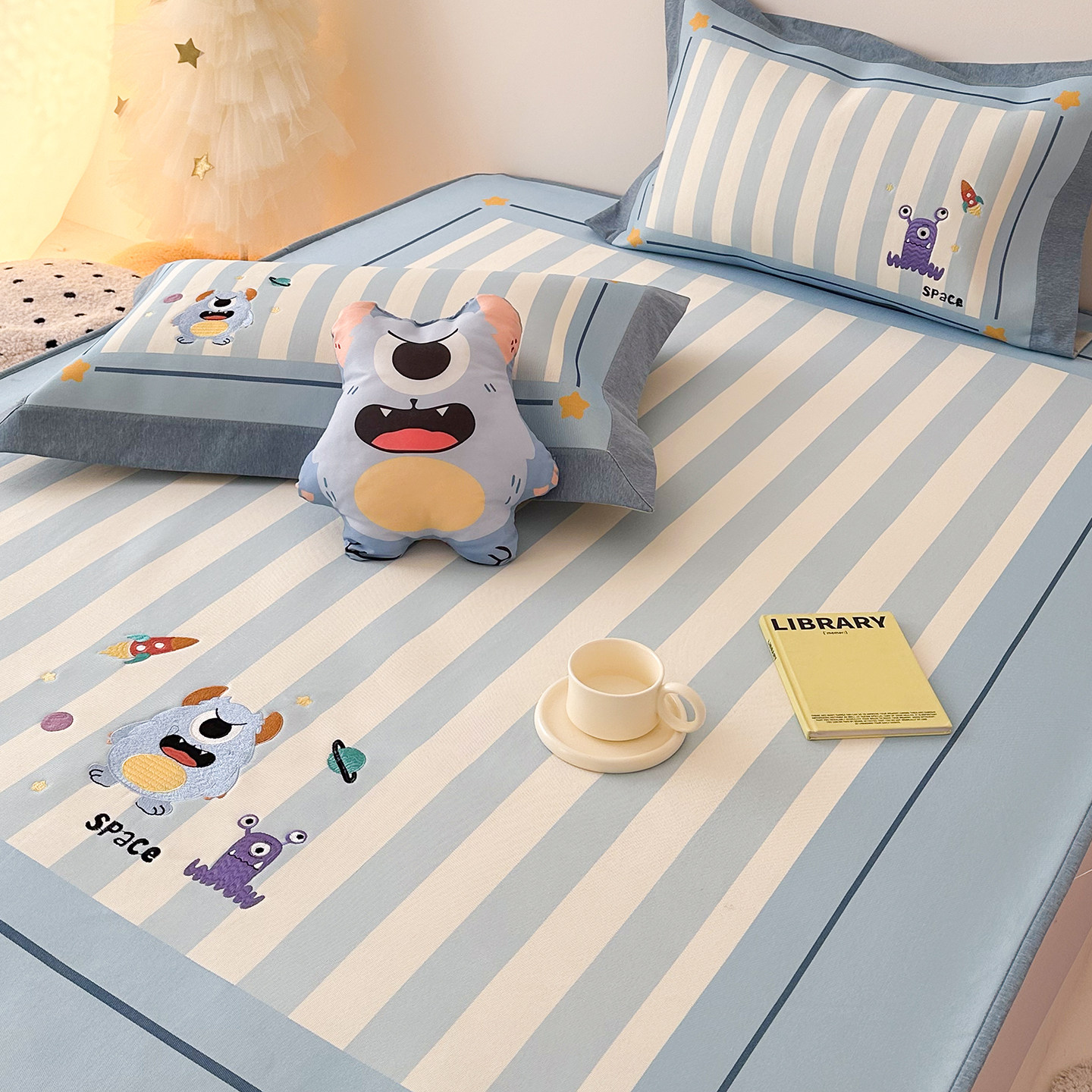 夏季卡通A类凉感冰丝凉席床笠款三件套可爱儿童刺绣可折叠空调席