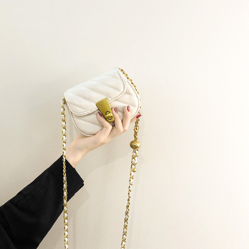 迷你包包女包原创法式小众包2022新款百搭斜挎包高级感菱格链条包,箱包皮具/热销女包/男包,小方包,淘宝优惠券,粉丝福利购,淘宝优惠卷