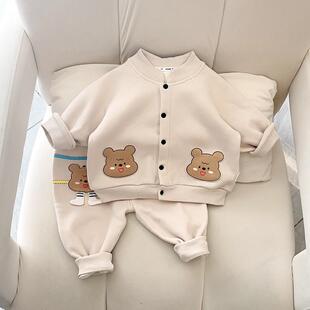 秋季婴儿衣服外出棒球服套装男宝春装加绒保暖外套分体两件套
