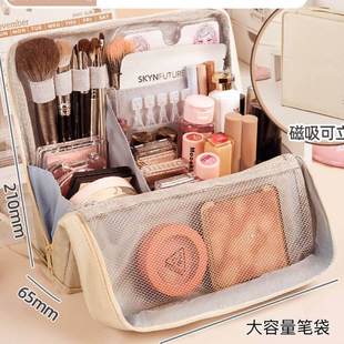 防水皮面化妆包女大容量外出便携式手提旅行收纳包2025新款高端超火文具笔袋分区立式不塌旅游懒人洗漱收纳袋