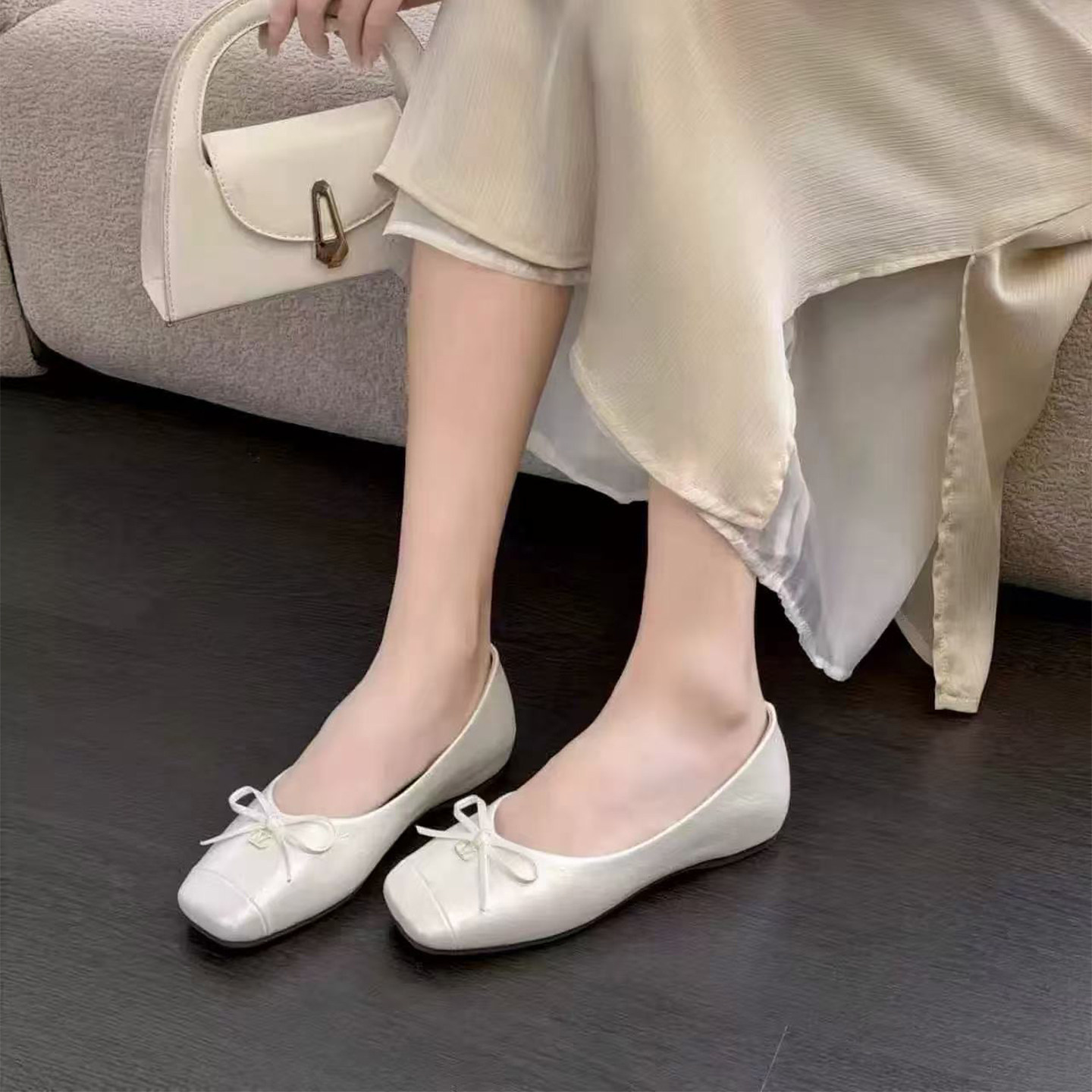 冰洁女鞋2026夏款方头平