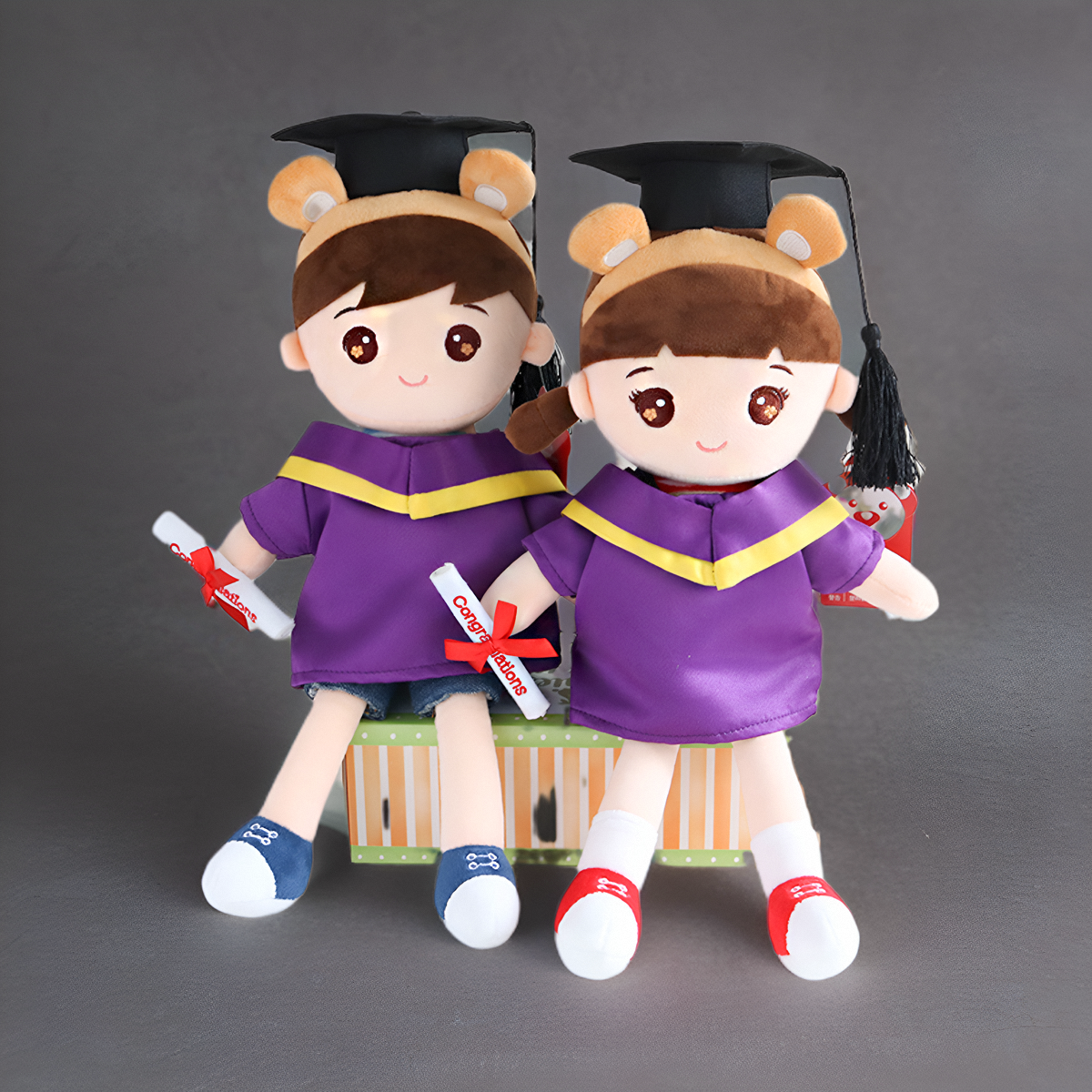 香港幼稚园毕业袍毕业公仔袍
