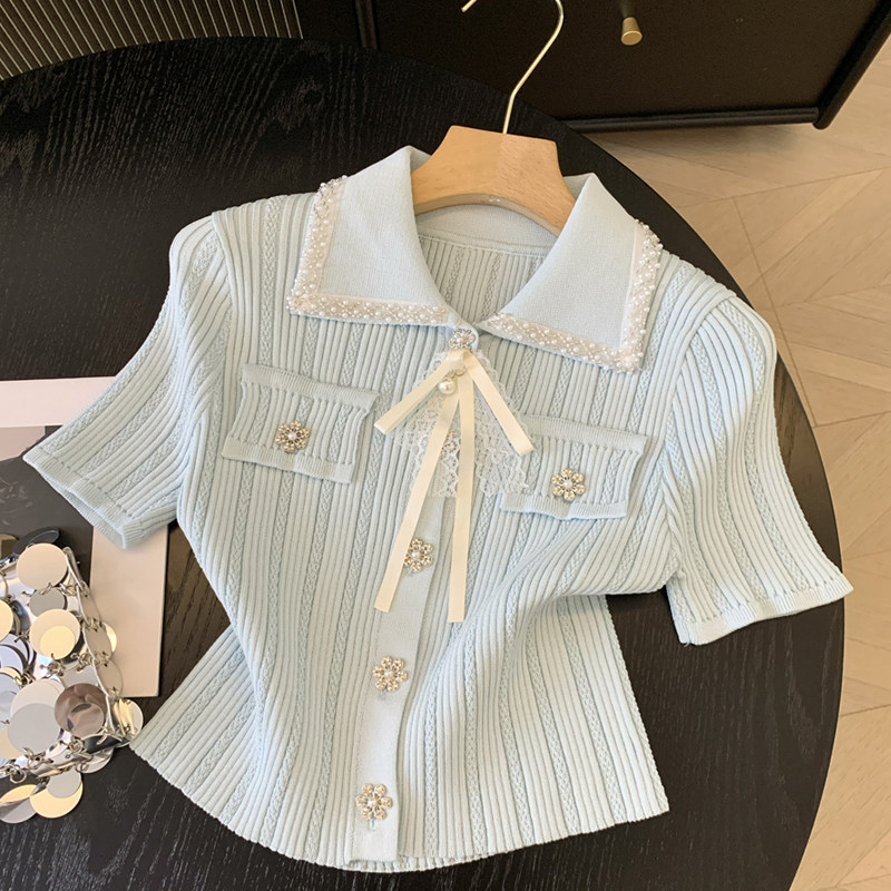 Jade Closet直营店推荐~美德拉甜美风翻领钉珠短袖针织娃娃小衫女