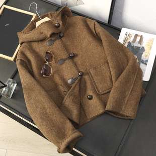 华子家 骆驼绒羊毛混纺搭扣贝壳绣双面呢大衣短款连帽外套女45643