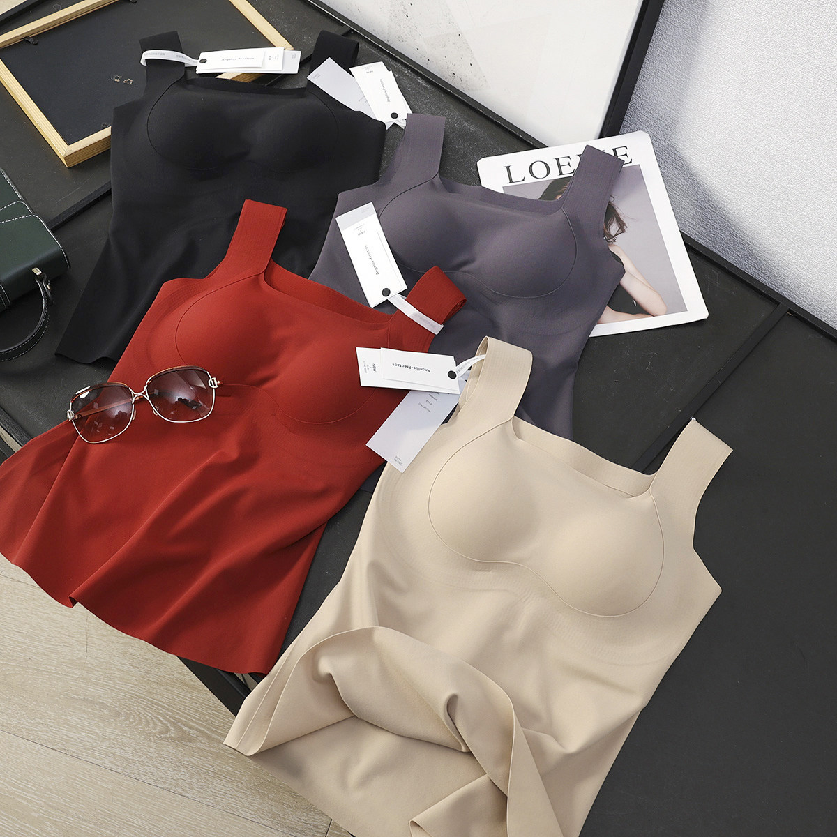 华子家 红色本命年保暖背心女带胸垫一体式双面磨毛加厚内衣45373,女士内衣/男士内衣/家居服,保暖背心,淘宝优惠券,粉丝福利购,淘宝优惠卷