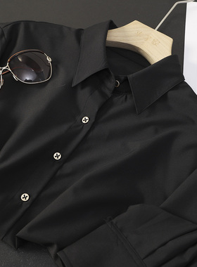 华子家 法式复古黑色金扣宽松显瘦翻领长袖衬衫女25秋季新款44516