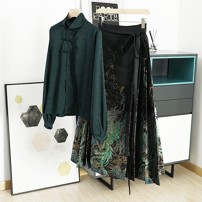 盘扣衬衫织金妆花马面裙两件套女