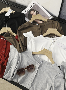 华子家 亨利领长袖T恤女2025秋季新款修身显瘦坑条打底上衣44237