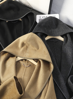 华子家 连帽拼皮双面呢羊毛大衣女秋冬系带收腰短款毛呢外套45677