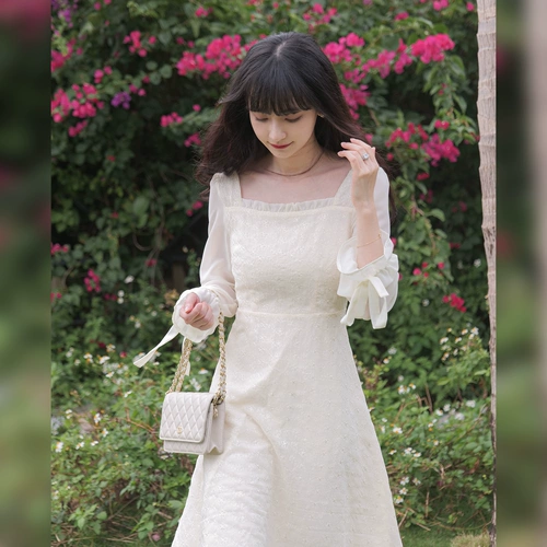 Оригинальное белое весеннее платье, юбка, с вышивкой, квадратный вырез