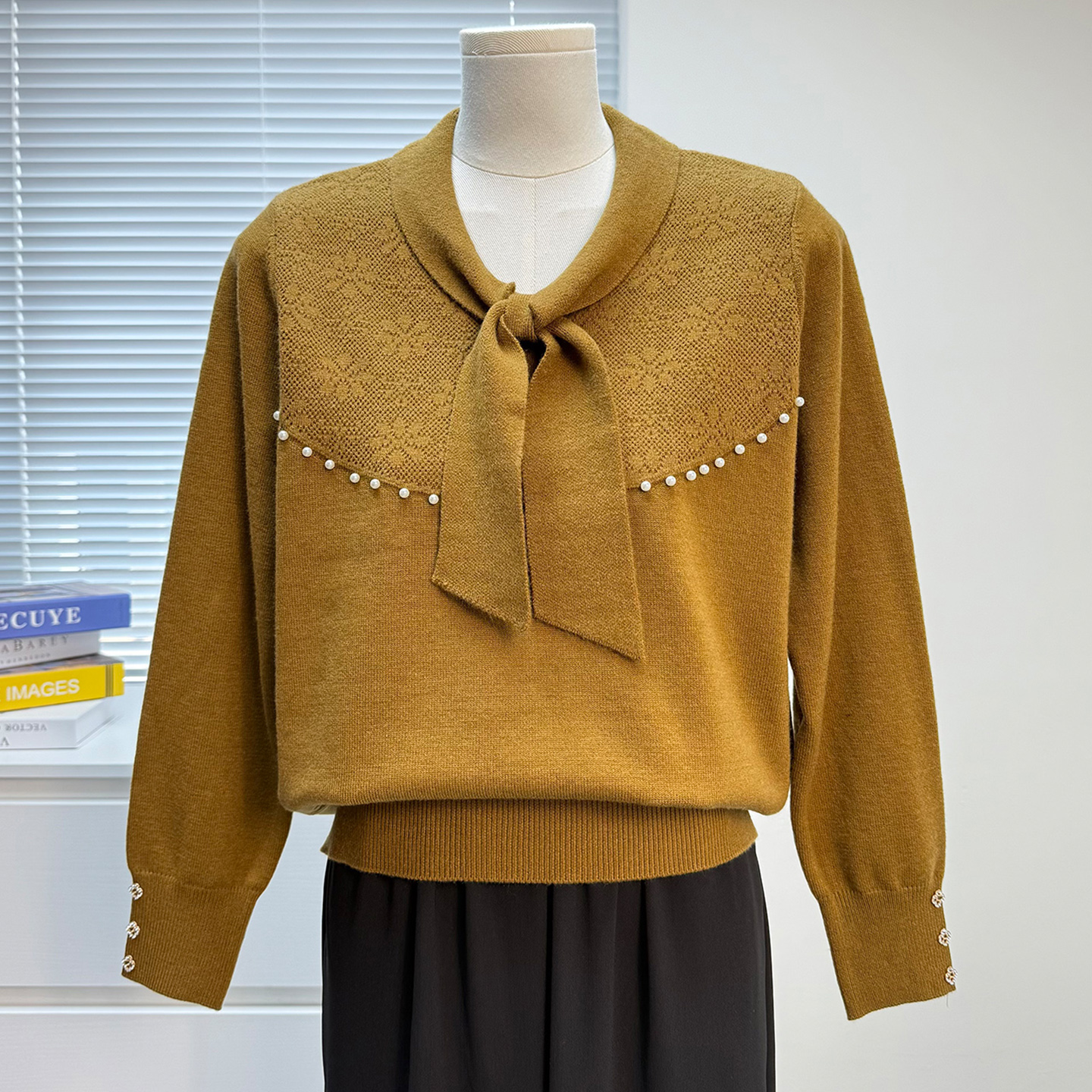 妈妈秋装长袖针织小衫2025新款中老年时尚女装秋冬洋气打底衫毛衣