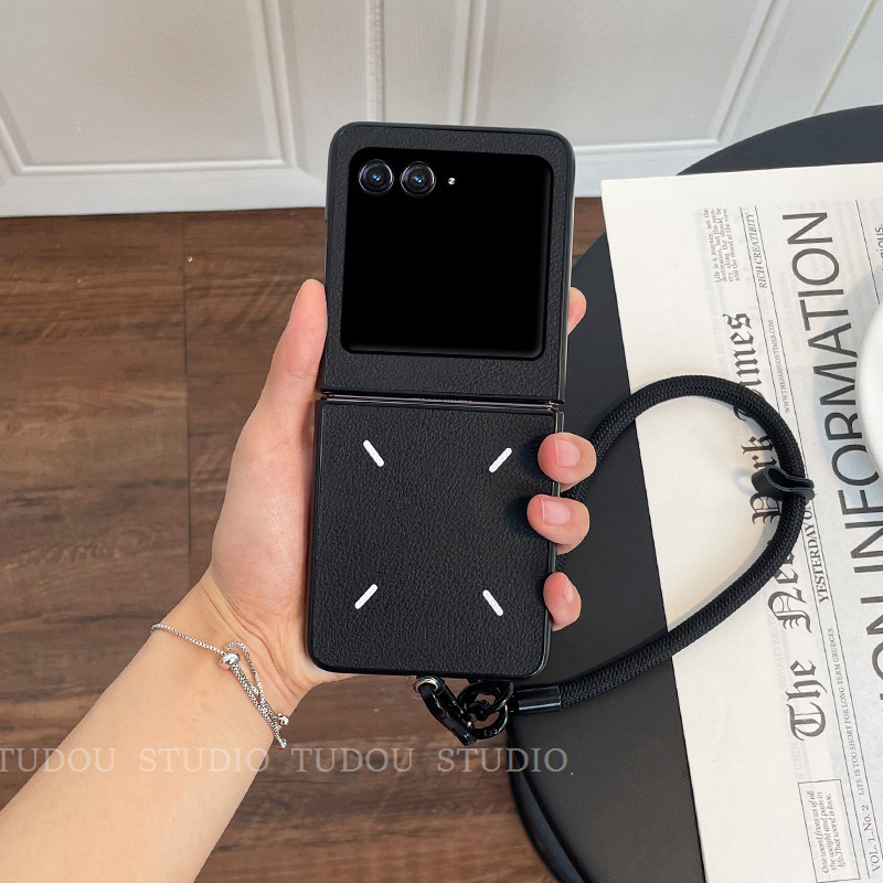 适用于摩托罗拉razr50ultra手机简约线条皮质RAZR50折叠屏保护壳皮质razr60ultra手提挂绳ins男女同款新款潮