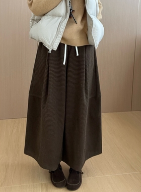 此外 小格子复古灯芯绒加厚八分裤女2025冬季新款松紧腰过膝裤裙