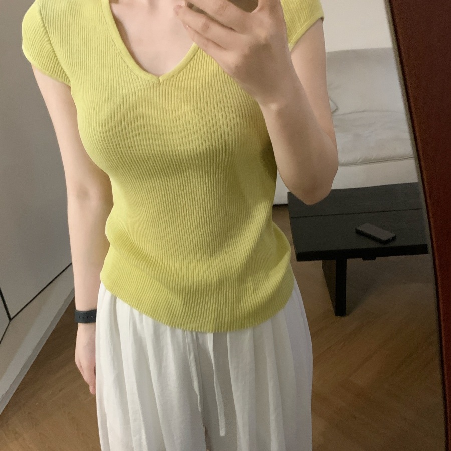 此外 V领冰丝修身T恤女2025夏季新款弹力针织短袖淑女上衣气质款