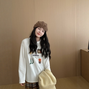 此外 圆领基础款长袖磨毛T恤女2025秋季新款中长款打底衫上衣潮