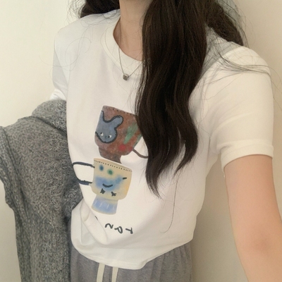 此外圆领咖啡杯印花T恤女