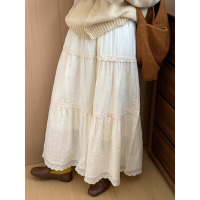 韩系蕾丝边刺绣花边蛋糕裙女