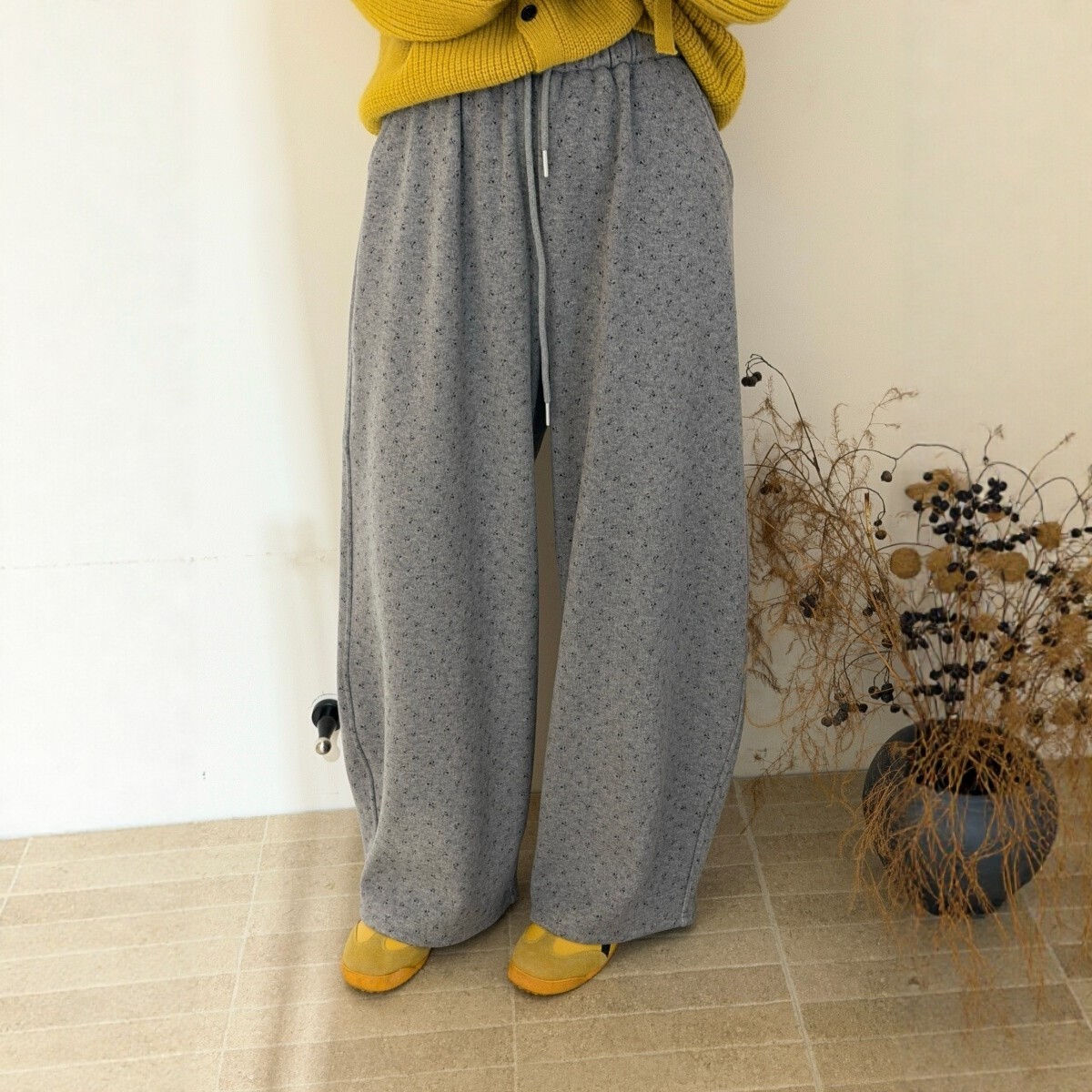 此外 松紧腰加绒加厚小碎花直筒裤女2025冬季新款保暖直筒拖地裤