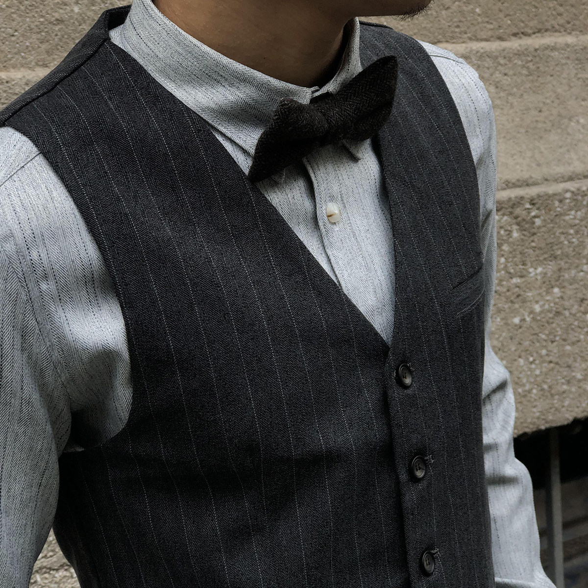 MCCEVTG RETRO BUSINESS SUIT VEST MALE YUPPIE SLIM BLACK STRIPED CASUAL CARGO VEST SHOULDER MAN