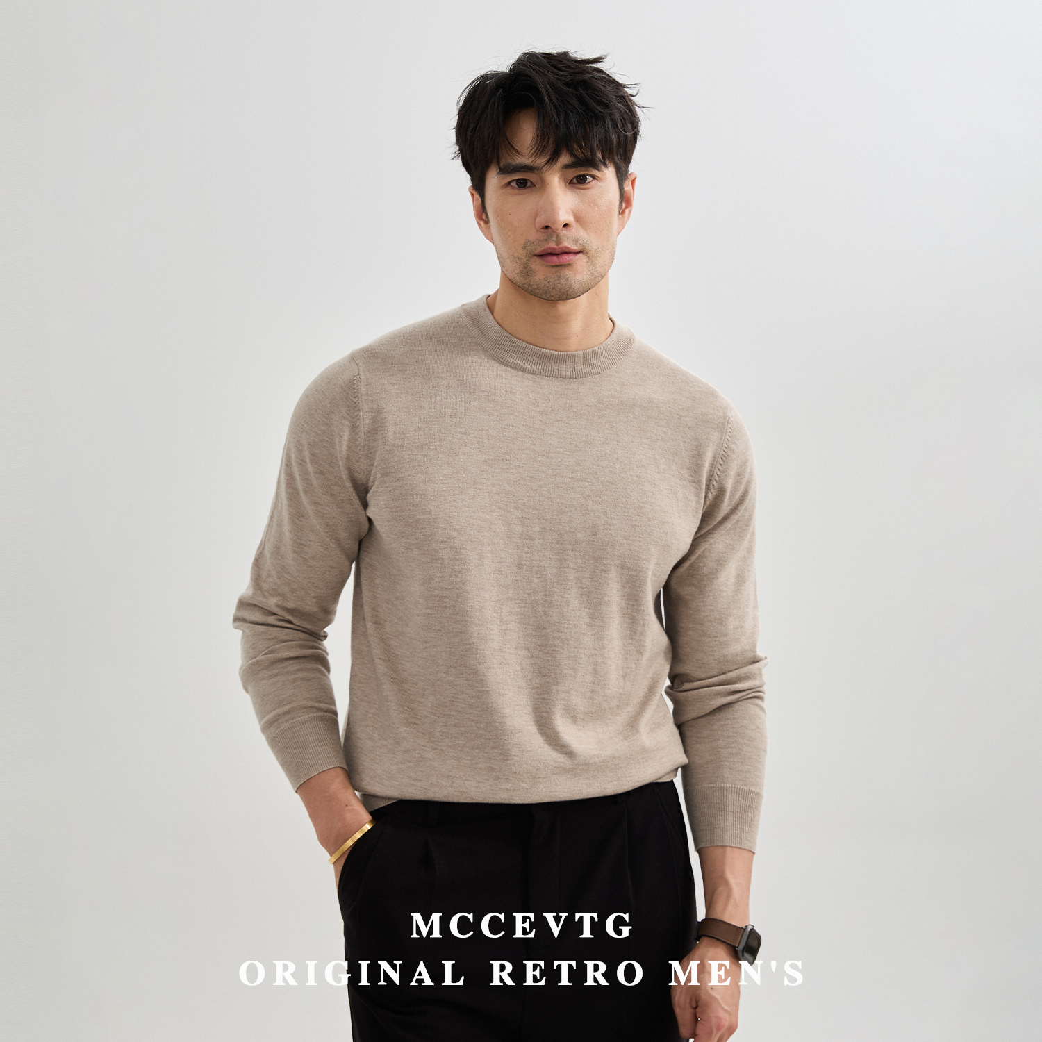 MCCEVTG羊毛混纺纯色圆领毛衣男