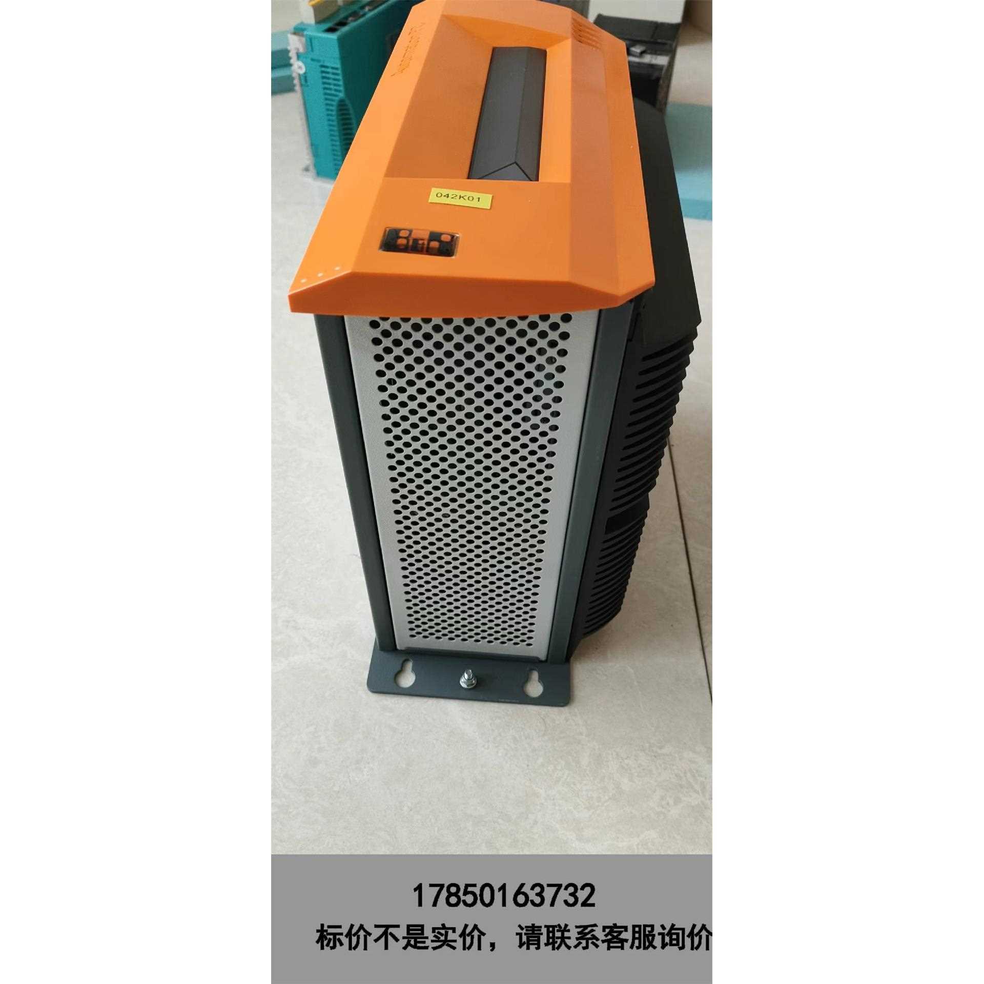 标价是空箱-贝加莱工控主机，5PC810-SX02-00，外观如图所示，议