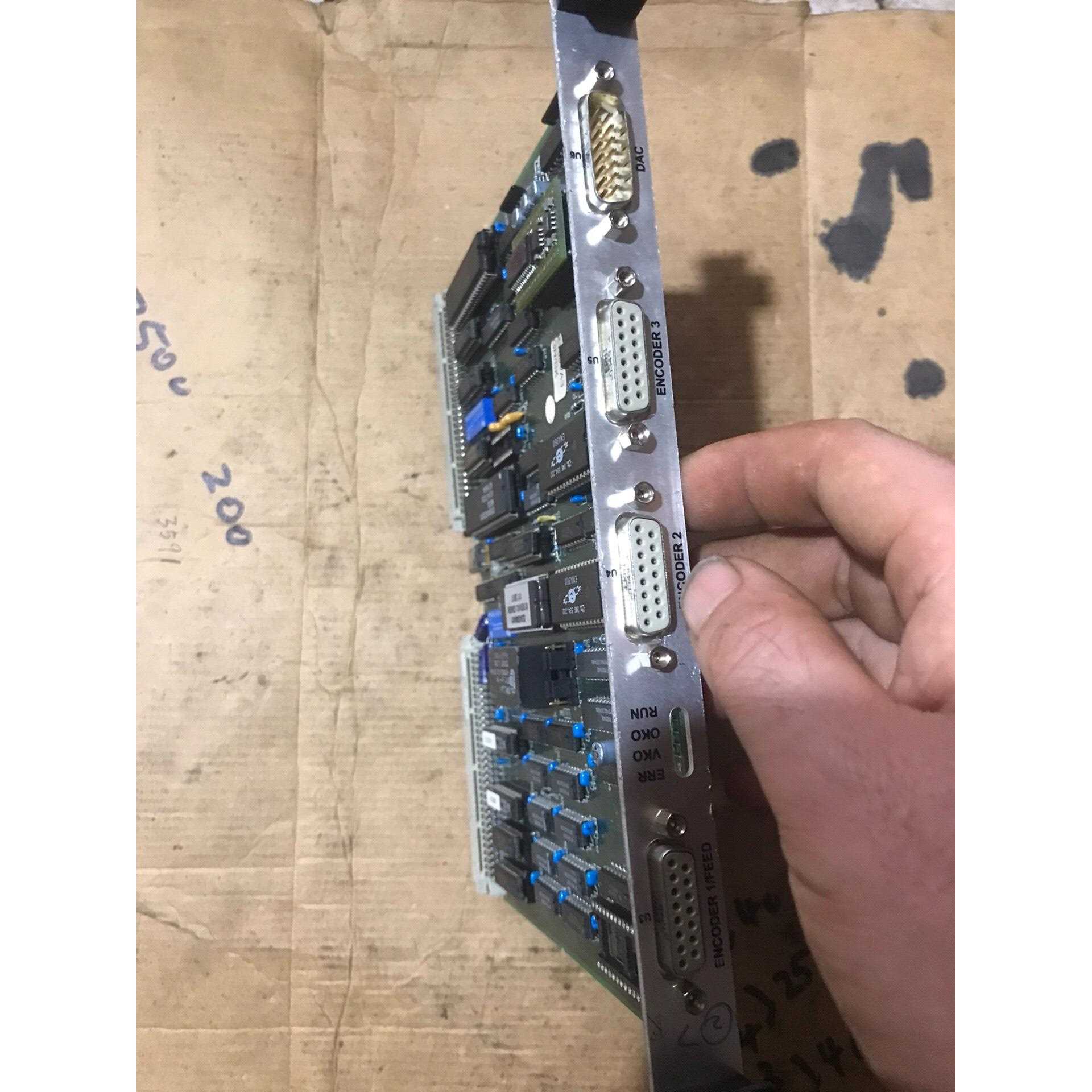 标价是空箱-VME-A100 控制卡 ADCOS K-100-VA K1议价