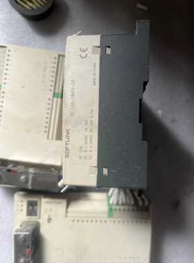 标价是空箱-SOFTLINK 智能控制器 RT133-1BL01-DP，议价