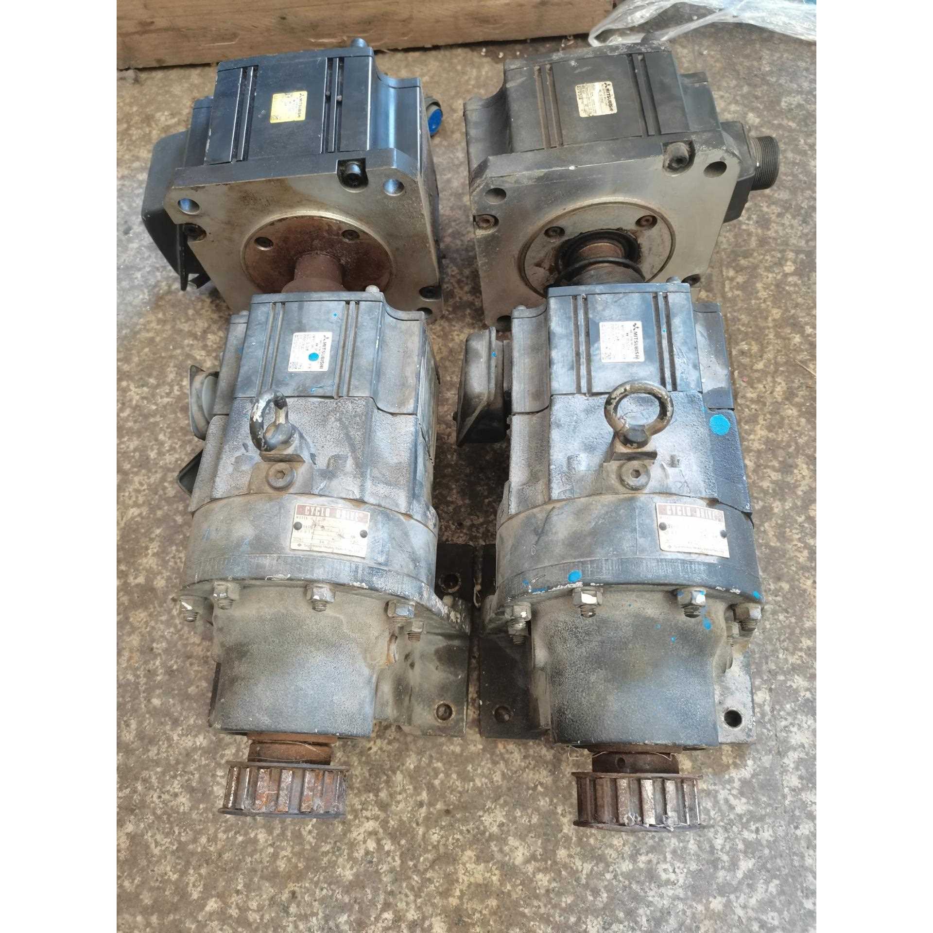 标价是空箱-三菱HC-SFS202/HF202K/CF52G1H电机功能议价