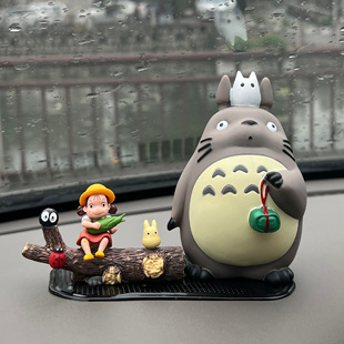 新品 创意可爱龙猫小梅动漫手办公仔桌面汽车摆件微景观生日礼物