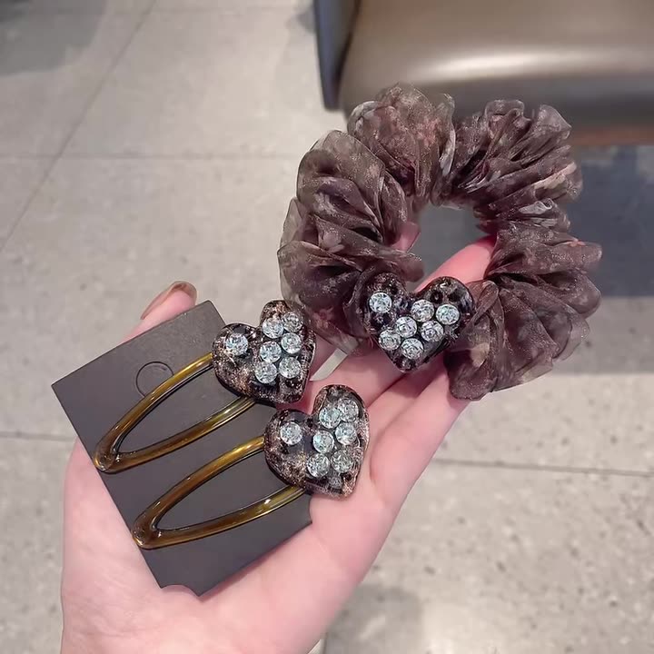 轻奢闪钻爱心刘海BB夹