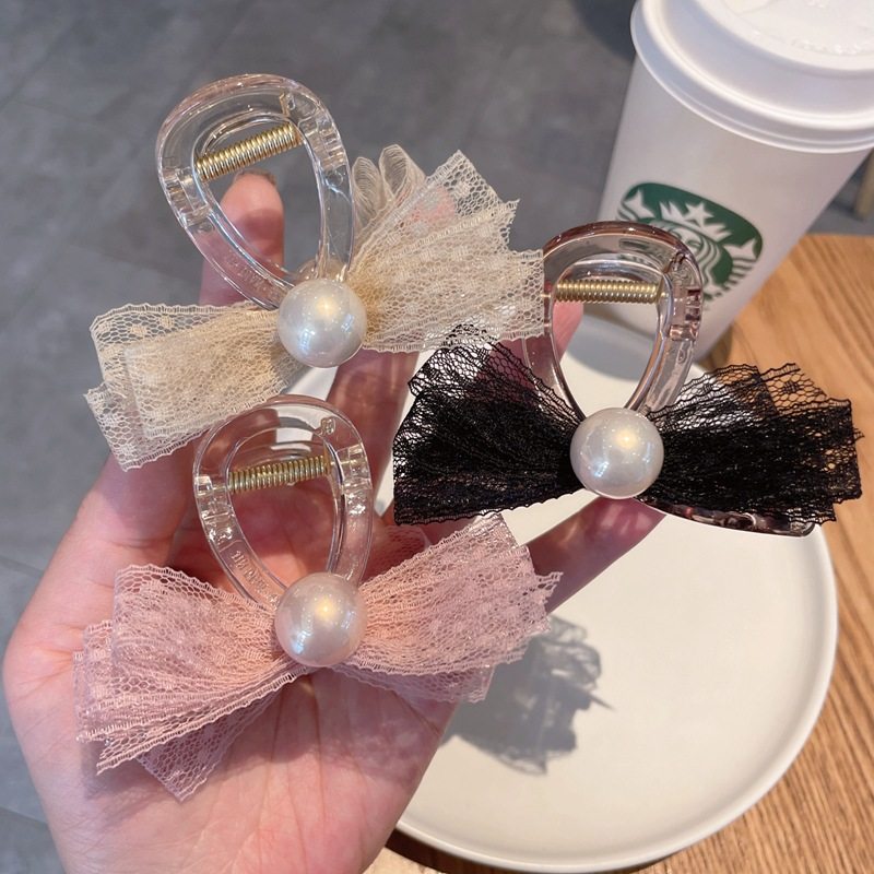 2024新款发夹头饰高级感蕾丝蝴蝶结珍珠抓夹复古气质后脑勺鲨鱼夹,户外/登山/野营/旅行用品,旅行发卡,淘宝优惠券,粉丝福利购,淘宝优惠卷