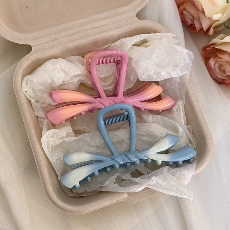 可爱发夹女后脑勺鲨鱼夹2024新款甜酷少女韩版式蝴蝶镂空设计抓夹,户外/登山/野营/旅行用品,旅行发卡,淘宝优惠券,粉丝福利购,淘宝优惠卷