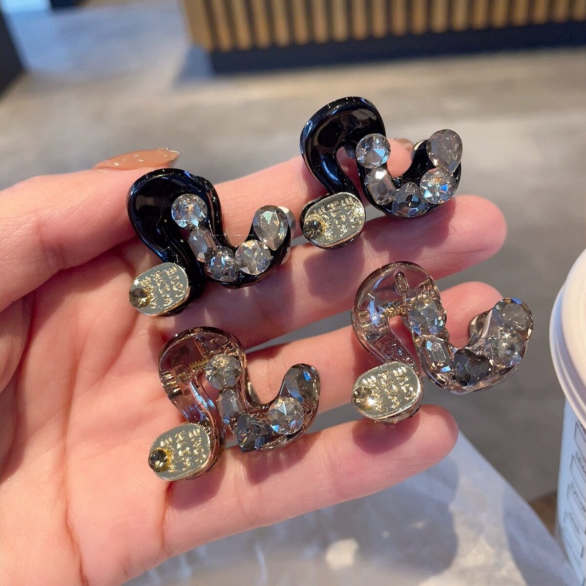 精致小巧简约半扎发抓夹
