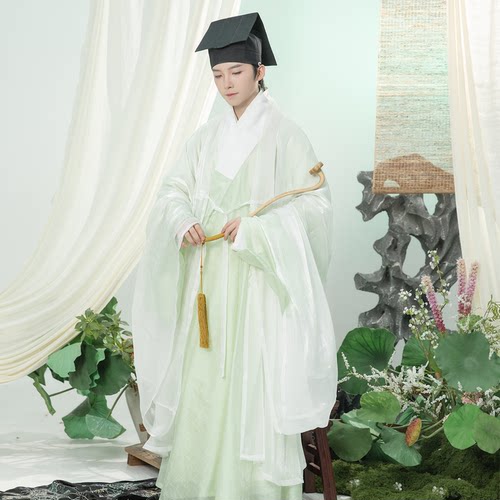 惜物国风涤纶竖纹素色披风