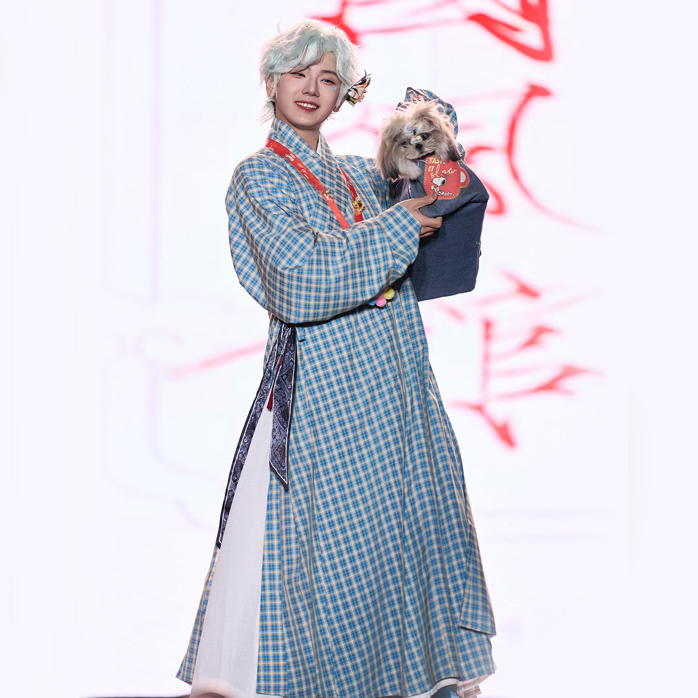 惜物国风格子明制打褶长衫