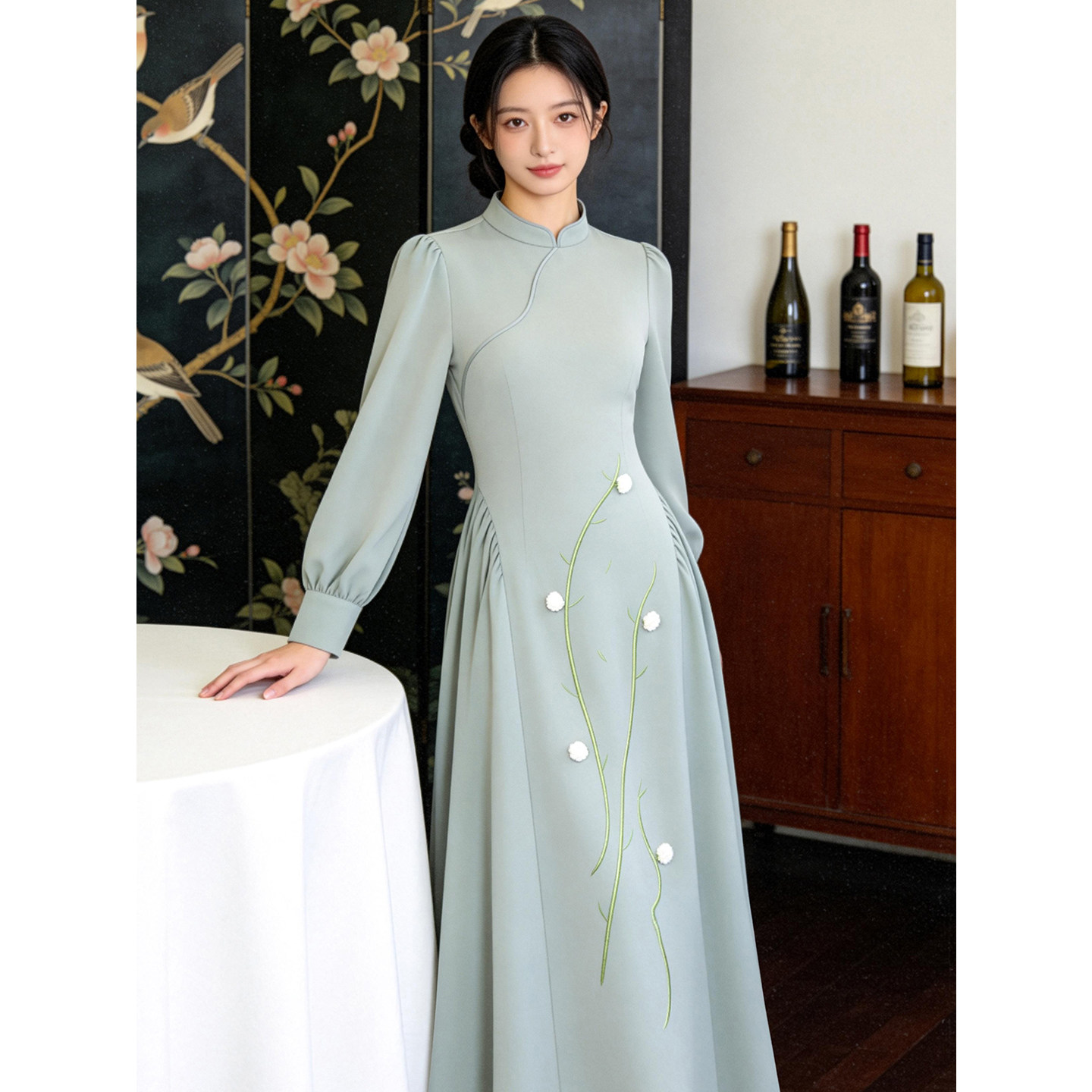 青霭｜早春新中式原创刺绣花朵改良旗袍绿西装长袖大摆显瘦连衣裙