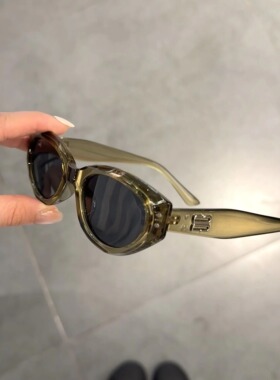 猫眼jennie同款墨镜女适合方圆脸2025新款复古欧美近视女太阳镜男