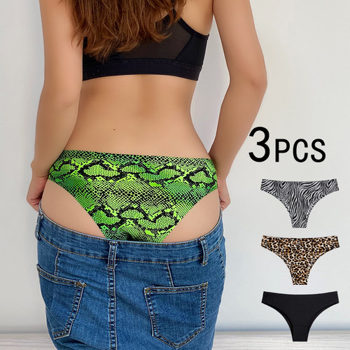 性感豹纹冰丝无痕大码半包臀内裤