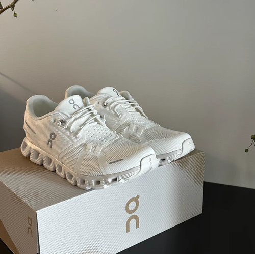 On昂跑 Cloud 5 舒适 织物透气低帮 休闲跑步鞋 男款 白 59.98918