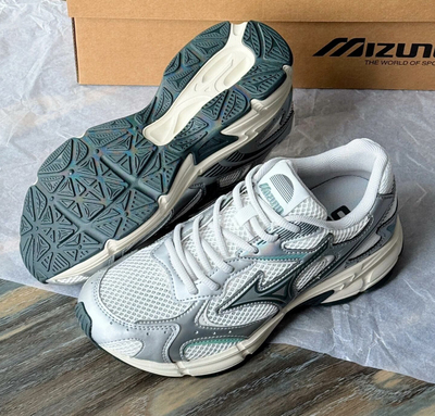 MIZUNO Speed 2K镭射绿男女复古运动鞋缓震透气跑步鞋D1GH2229-21