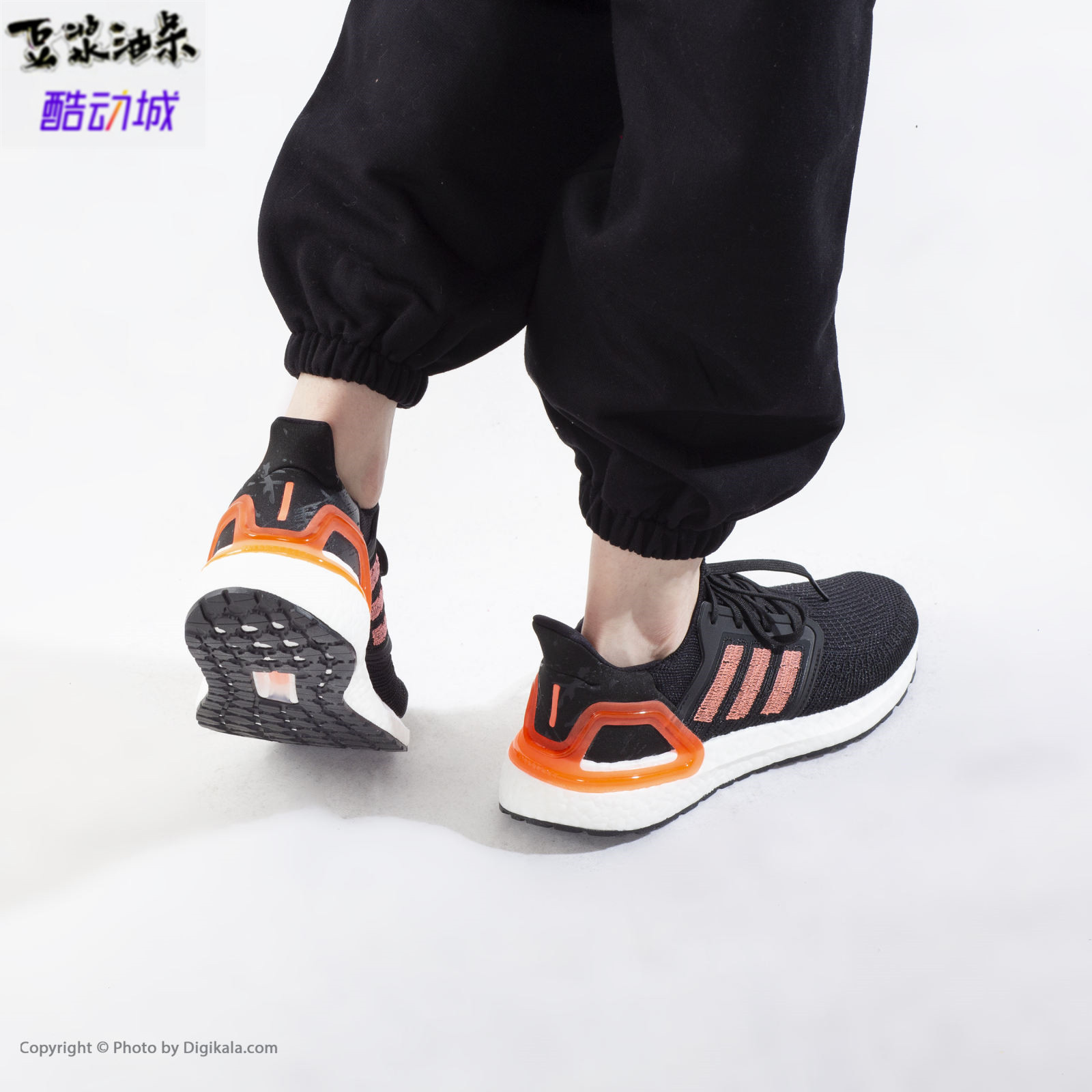 Adidas阿迪达斯女子ULTRABOOST 爆米花缓震透气休闲跑步鞋 EG0717