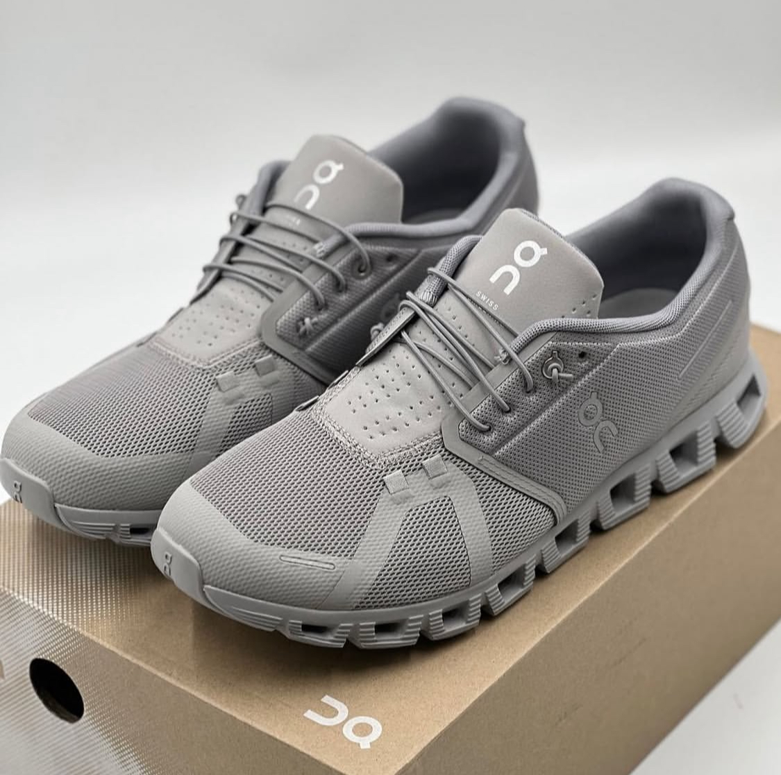 On昂跑Cloud 5银灰色低帮休闲鞋男女同款百搭舒适低帮生活休闲鞋